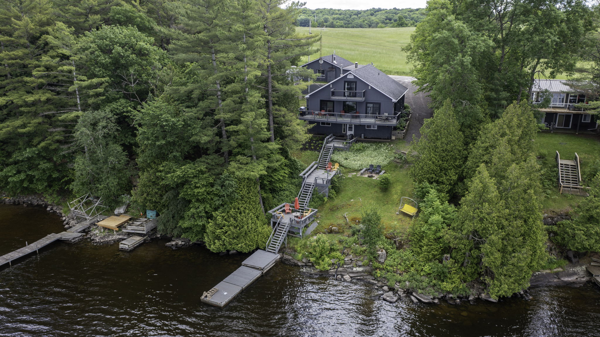 1378 THREE MILE LK RD 1 Unit 3, Muskoka Lakes, Ontario P0B 1M0 Bob